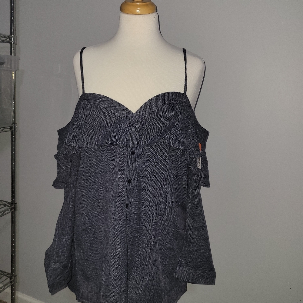 KORI Light denim top